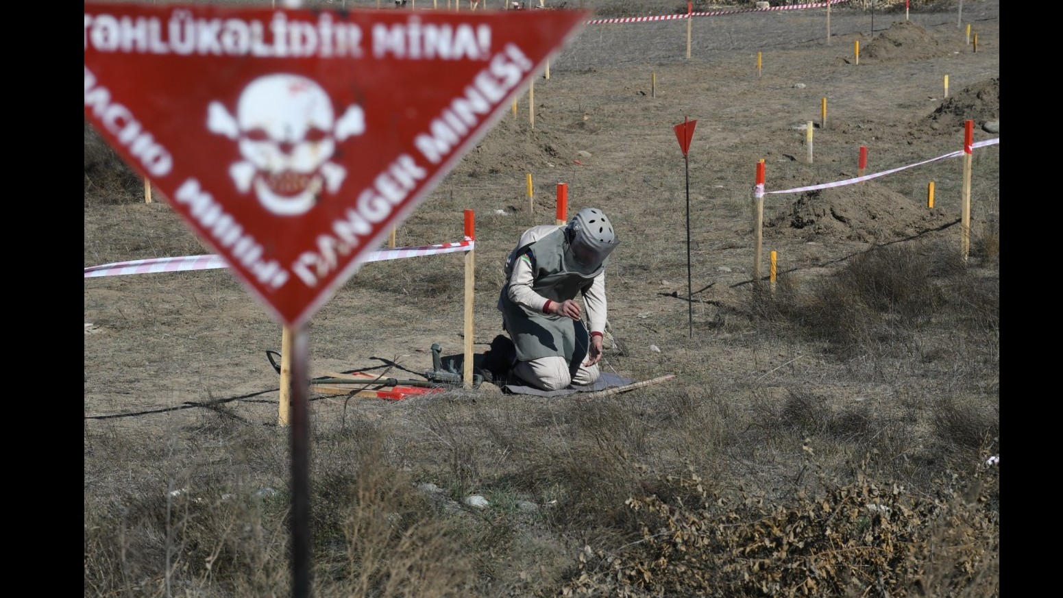 AZERBAYCAN-ERMENİSTAN İLİŞKİLERİNDE MAYIN SORUNU VE OTTAWA SÖZLEŞMESİ