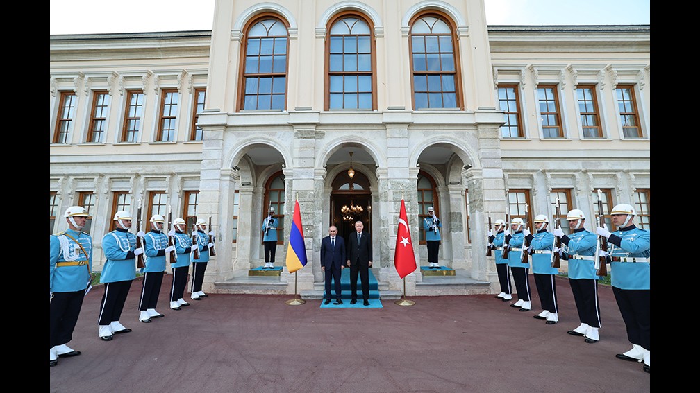 YORUM: PAŞİNYAN’IN ÇALIŞMA ZİYARETİ: TÜRKİYE-ERMENİSTAN NORMALLEŞME SÜRECİNDE İLERİ ADIM