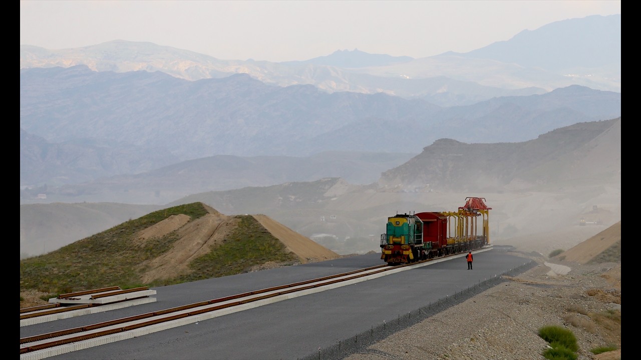 ANALİZ: ZENGEZUR KORİDORU &Ccedil;ER&Ccedil;EVESİNDE YAŞANAN GELİŞMELER; B&Ouml;LGENİN TARİHİ &Uuml;ZERİNE GENEL DEĞERLENDİRMELER