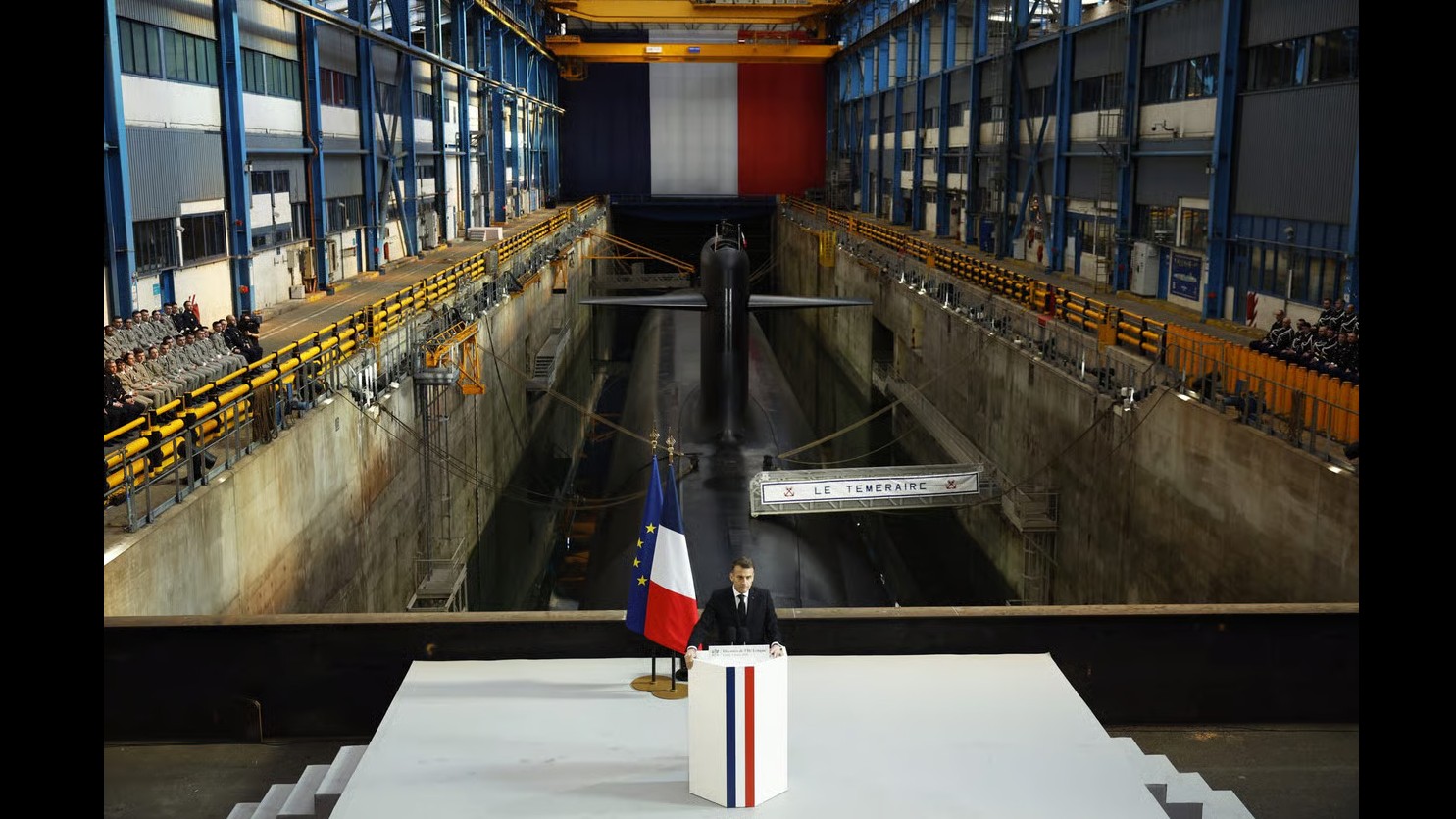 YORUM: FRANSA AVRUPA'NIN N&Uuml;KLEER CAYDIRICILIĞINI ARTIRMAK İ&Ccedil;İN SEFERBERLİK BAŞLATTI