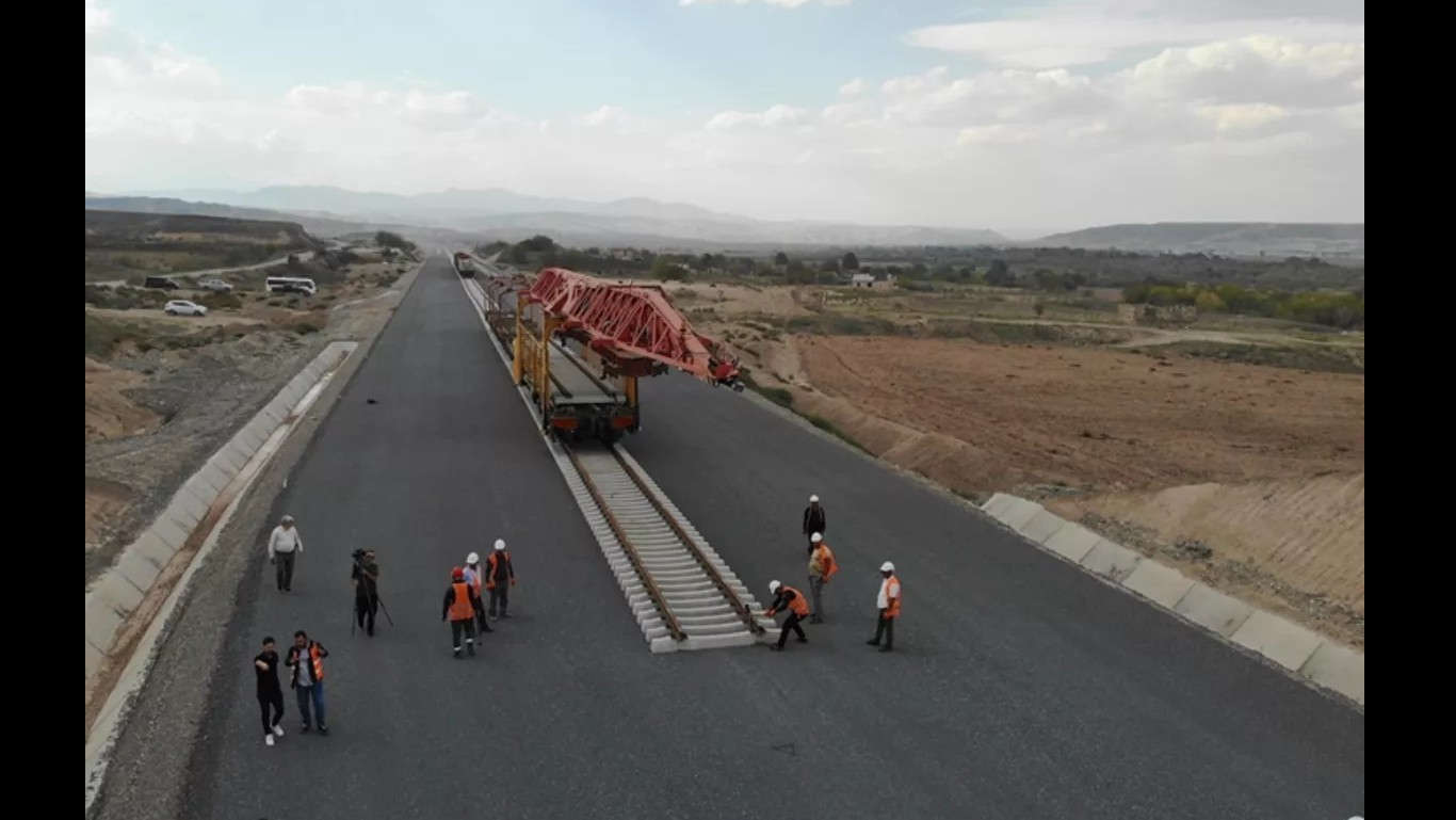 YORUM: ZANGEZUR KORİDORU VE T&Uuml;RKİYE&rsquo;NİN BALKAN KİMLİĞİ: AVRASYA BAĞLANTILILIĞINA BALKAN BAKIŞ A&Ccedil;ISI